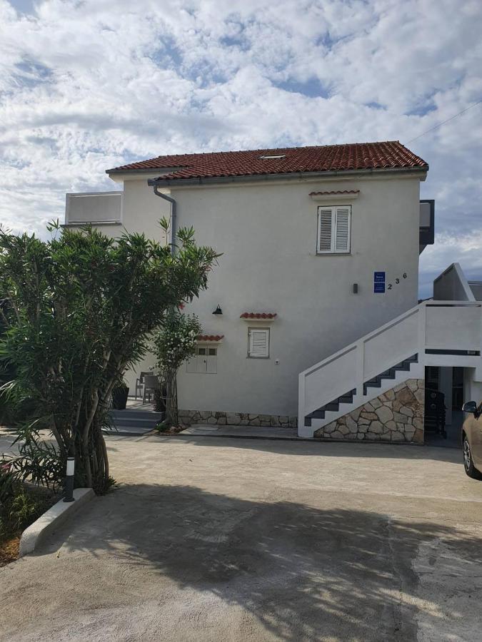 6 M, 50 M Do Plaze Apartment Barbat na Rabu Ngoại thất bức ảnh