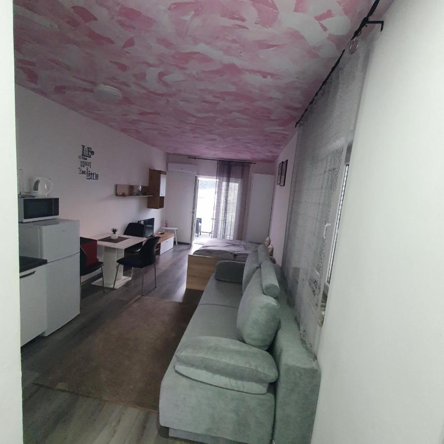 6 M, 50 M Do Plaze Apartment Barbat na Rabu Ngoại thất bức ảnh