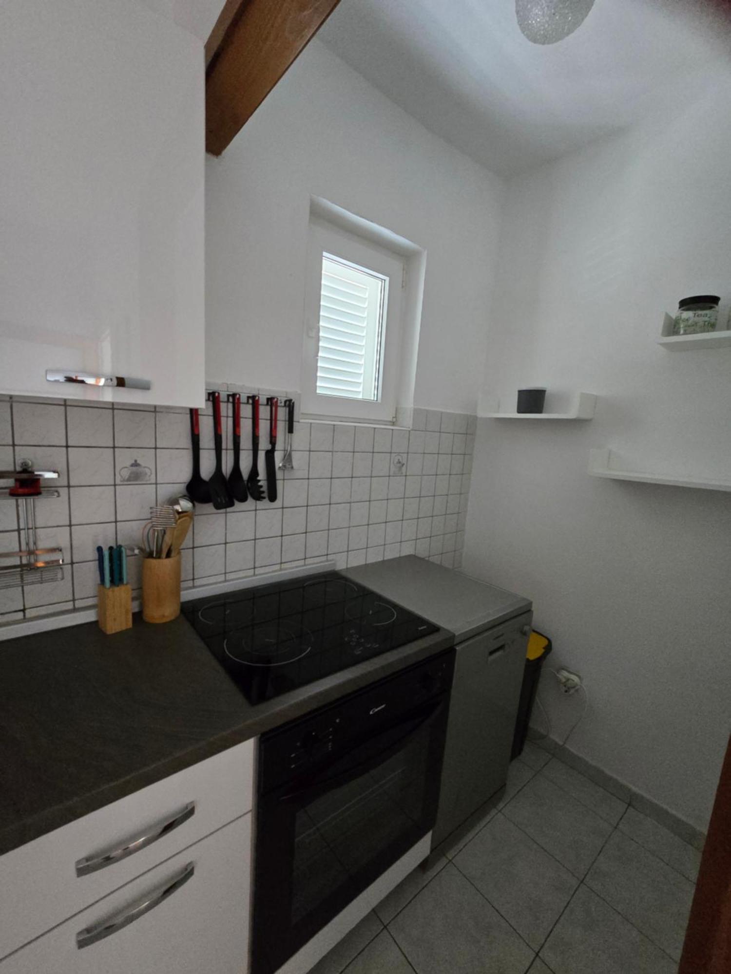 6 M, 50 M Do Plaze Apartment Barbat na Rabu Ngoại thất bức ảnh